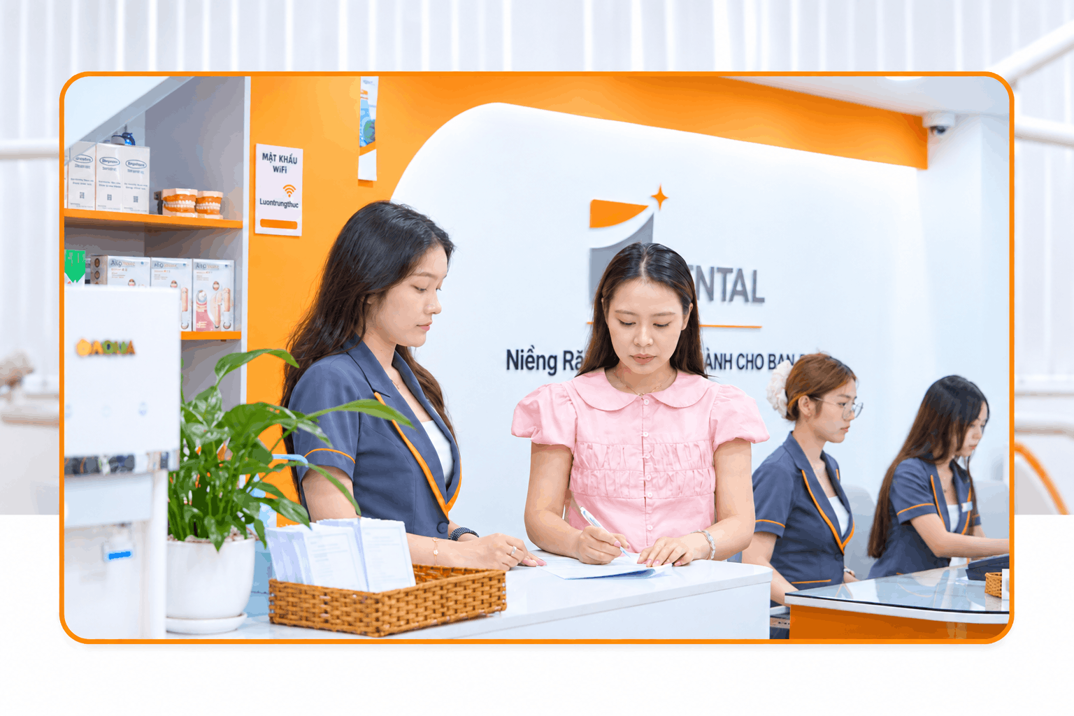 Tiếp nhận thông tin Khách hàng