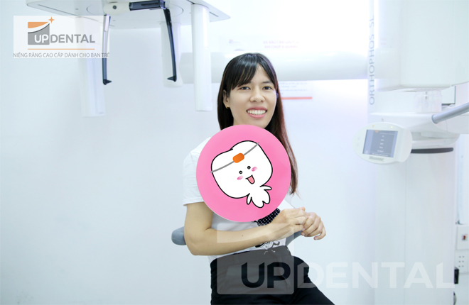 Review niềng răng Up Dental
